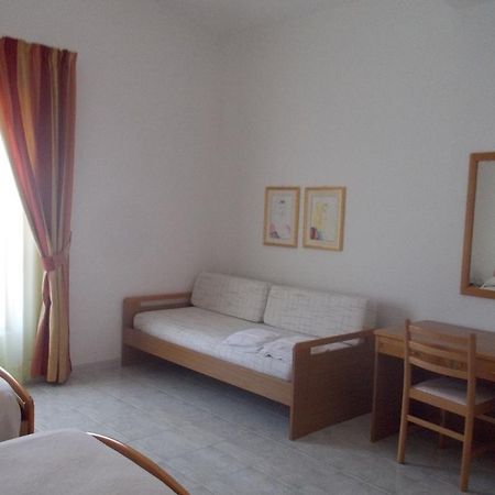 Hotel Sa 'E Jana Orgosolo Esterno foto