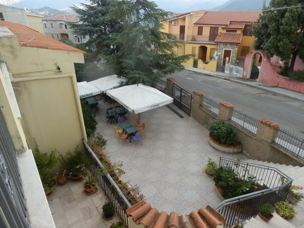 Hotel Sa 'E Jana Orgosolo Esterno foto