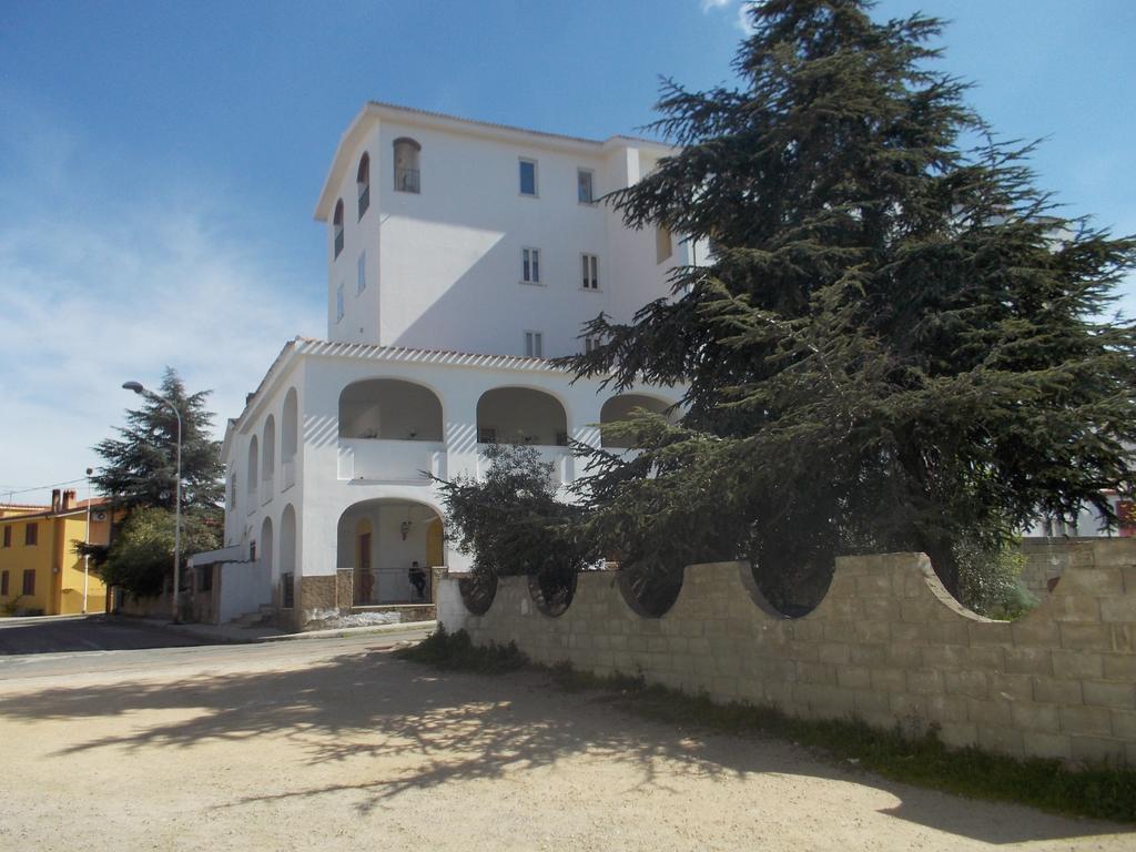 Hotel Sa 'E Jana Orgosolo Esterno foto