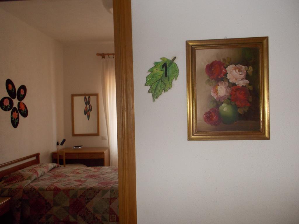 Hotel Sa 'E Jana Orgosolo Esterno foto